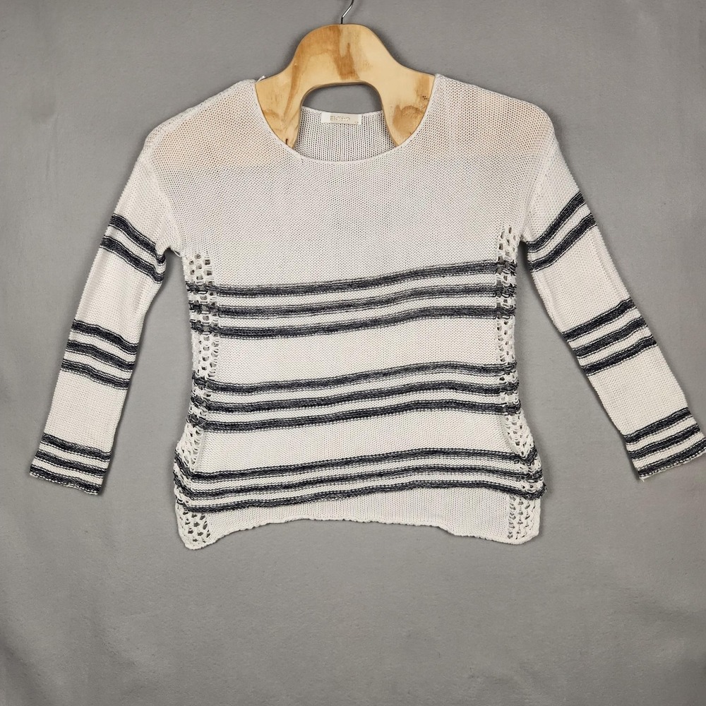 Entro Sweater Womens Medium White Navy Striped Knit Crochet Side‎ Pullover Boho
